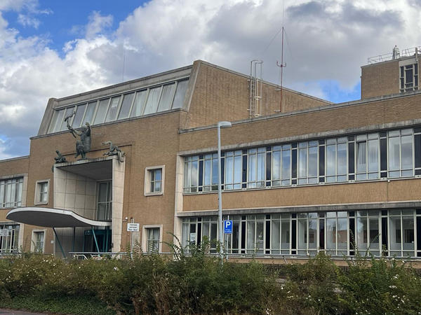 VEILIGHEIDSZORGEN NEMEN TOE: FORS MEER INCIDENTEN IN ASIELOPVANG WASSENAAR
